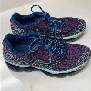 Rare mizuno sneakers